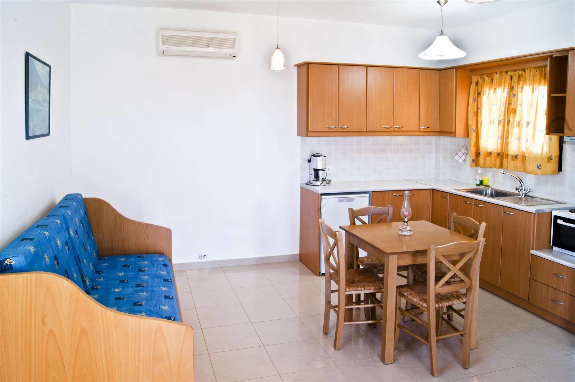 Fotini Apartments Palékastro Eksteriør bilde
